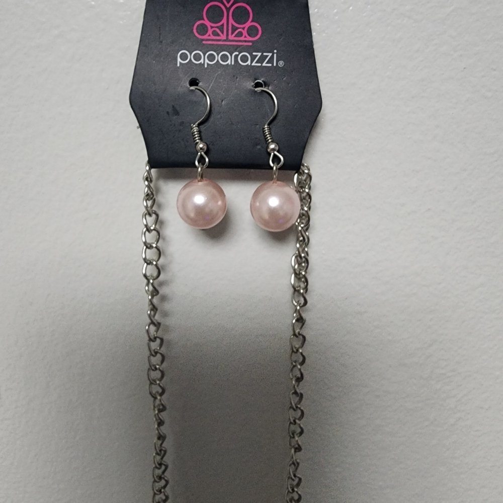 Soft pink earrings and necklace set